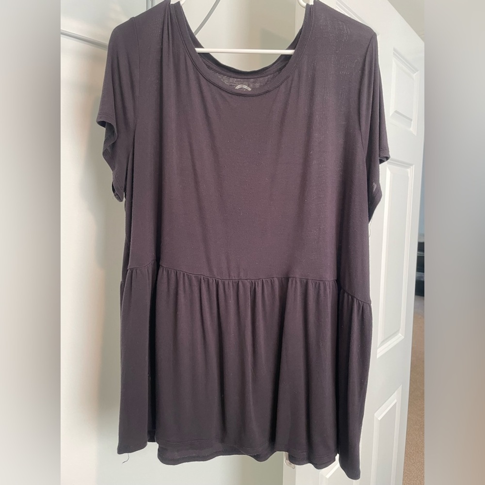 Maurice’s flounce top. Size XXL.